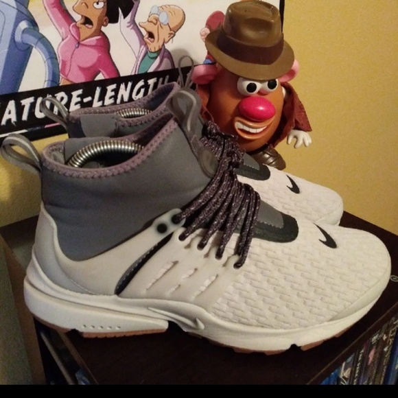 Nike Air Presto Utility...W8 - Picture 2 of 8